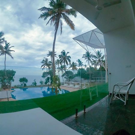 Elixir Cliff Beach Resort And Spa Varkala Εξωτερικό φωτογραφία