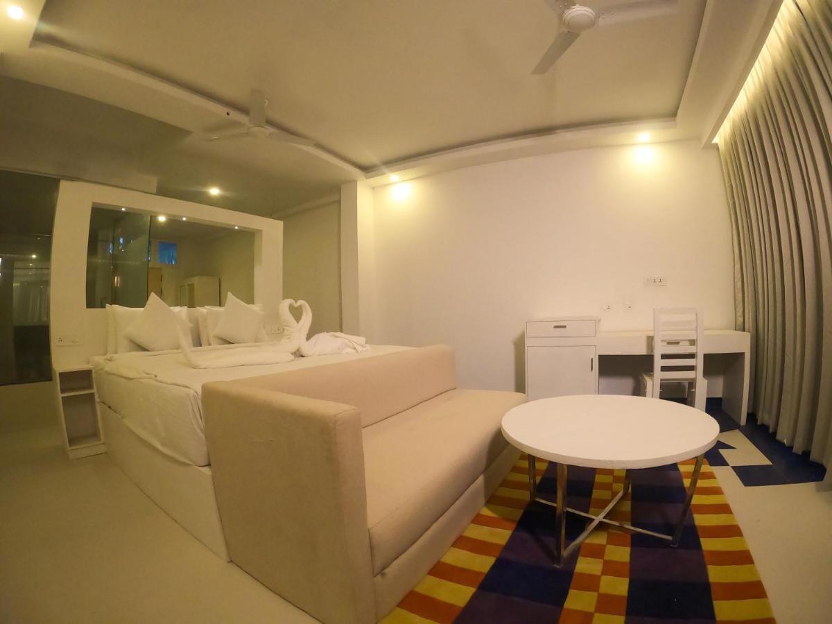 Elixir Cliff Beach Resort And Spa Varkala Εξωτερικό φωτογραφία