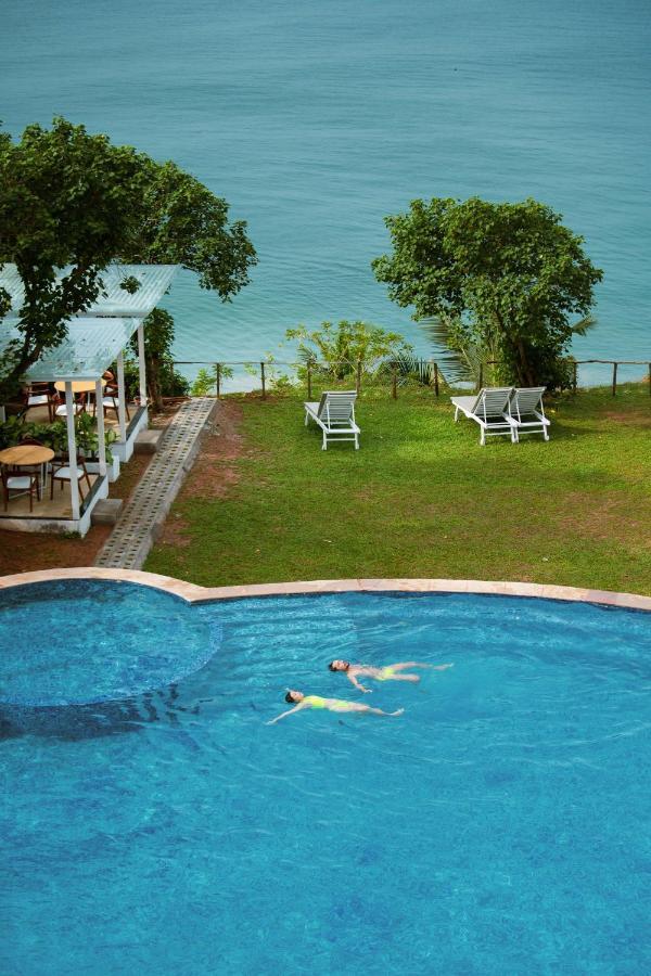 Elixir Cliff Beach Resort And Spa Varkala Εξωτερικό φωτογραφία