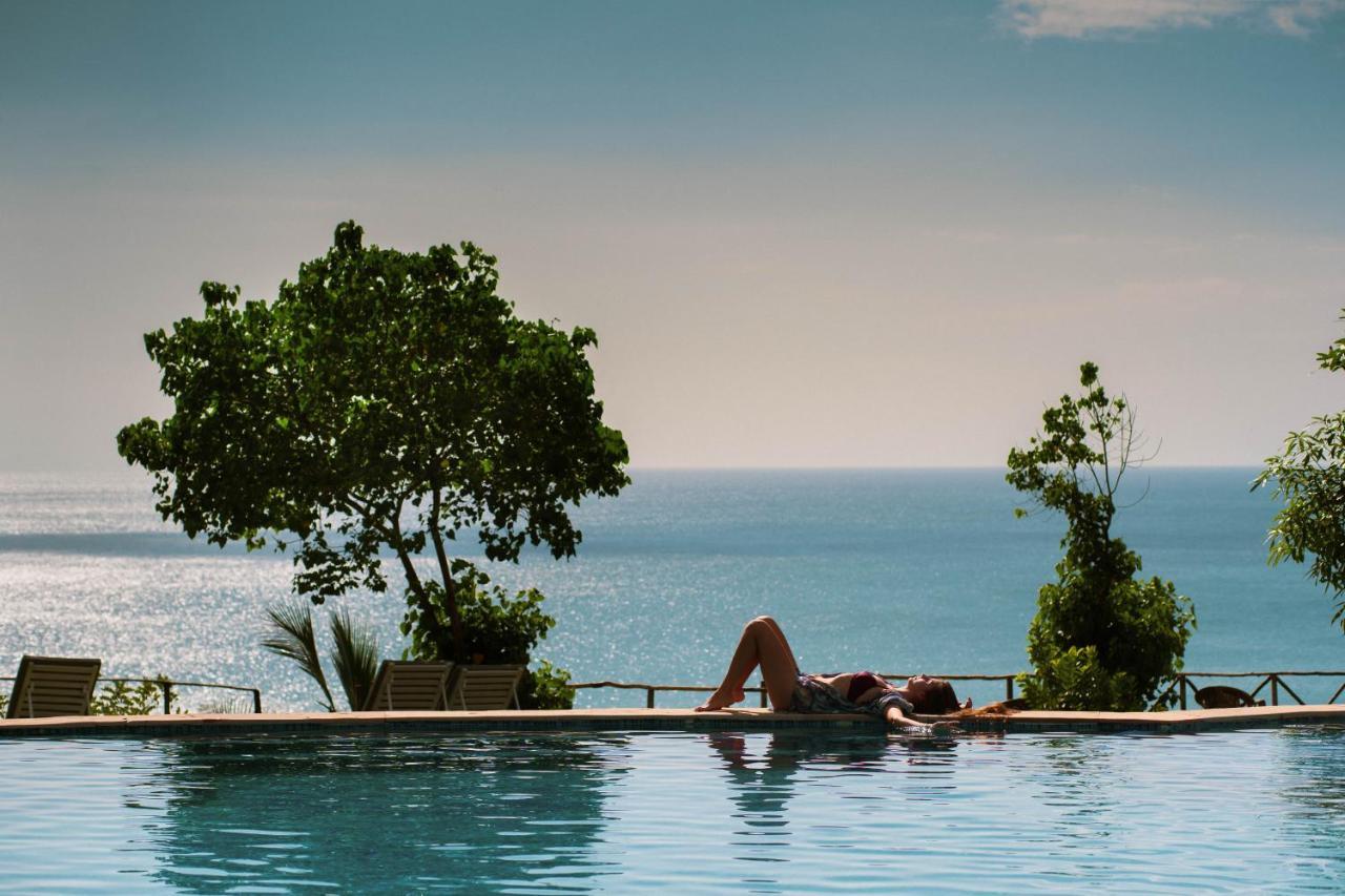 Elixir Cliff Beach Resort And Spa Varkala Εξωτερικό φωτογραφία